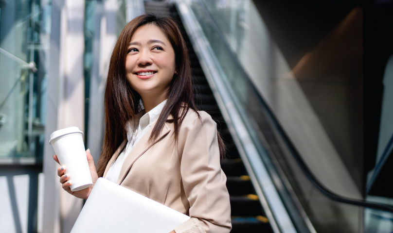 /asset/media/Feature/Article/WM-Article/2024/04/hero-article-strategi-investasi.jpg