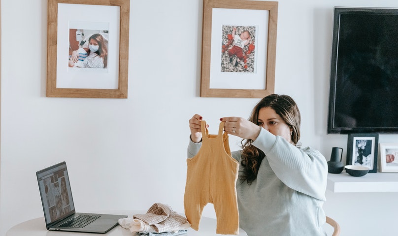 /asset/media/Feature/Article/image-stock/Pexels-Images/Random-Things/baby-stuff.jpg
