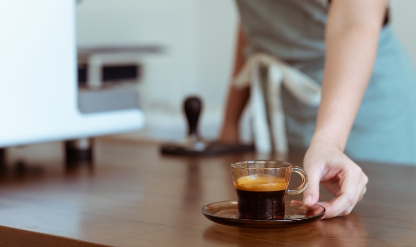 /asset/media/Feature/Article/image-stock/Pexels-Images/Random-Things/coffee-shop-1.jpg