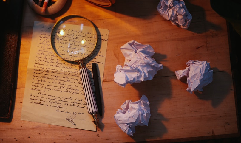 /asset/media/Feature/Article/image-stock/Pexels-Images/Random-Things/letter.jpg