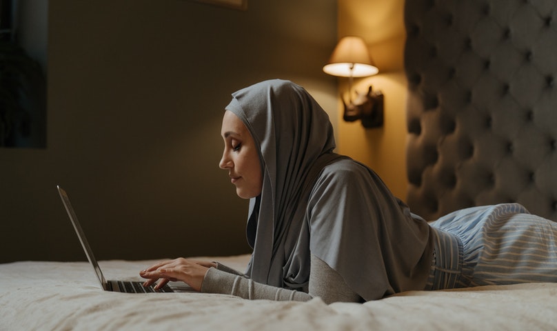 /asset/media/Feature/Article/image-stock/Pexels-Images/syariah/syariah-6.jpg