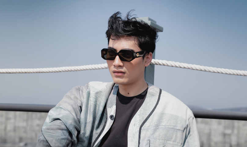 /asset/media/Feature/Promo/Promo-Landing/2022/07/07/hero-promo-optik-seis.jpg