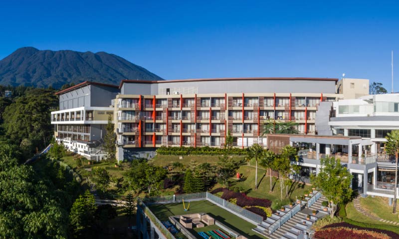 /asset/media/Feature/Promo/Promo-Landing/2025/07/14/hero-promo-pesona-alam-resort.jpg